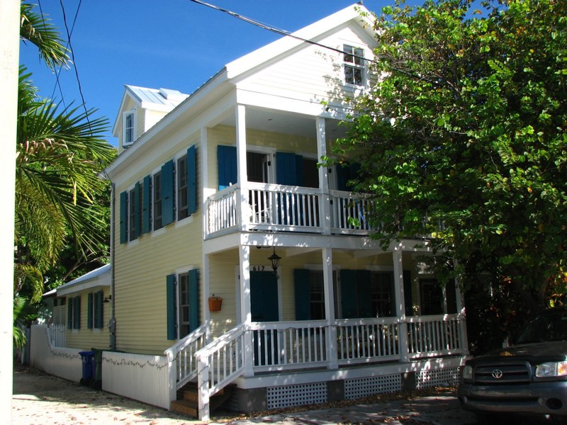 617 Grinnell Street
Owner: Martin Higgins & Karen Schultz 
/ Architect: William Rowan
/ Builder: Mark Mayer, Florida Keys Construction